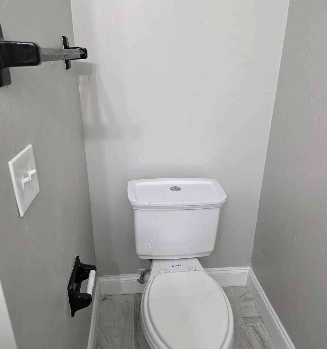4 bed, 3.0 bath, 2000 sqft, $1,139 — Photo 3