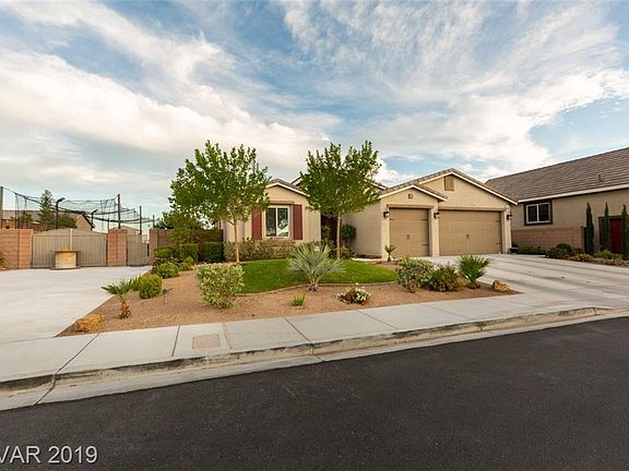 2nd image of 5905 Golden Arowana Way