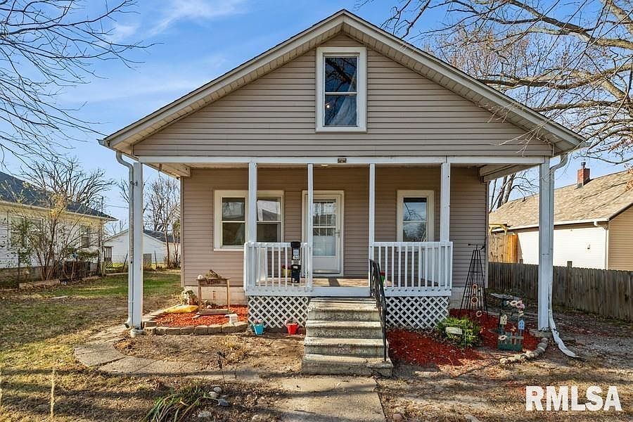 1st image of 420 & 422 15th St #422
