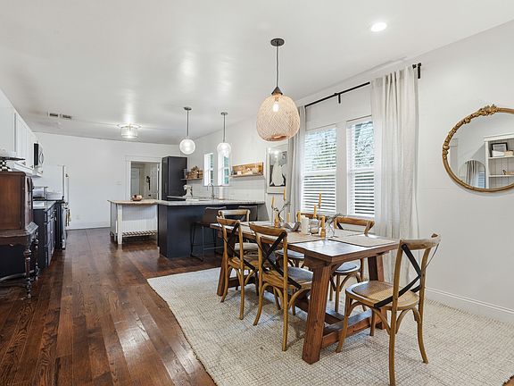 5th image of 1117 Hawthorne Ave #1