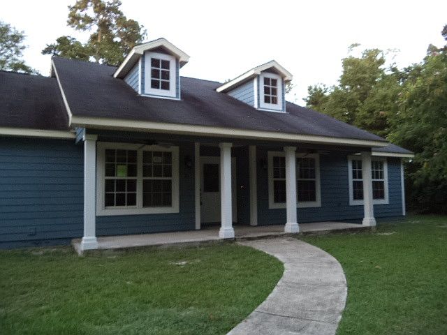 1st image of 21 Tupelo Dr