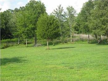 2nd image of 180 Confederate Rd