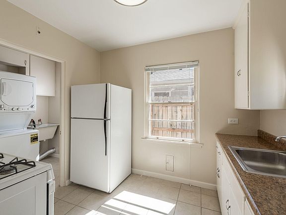 3rd image of 2636 S Marion St