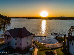 209 Sunset Point Dr, Dadeville, AL 36853