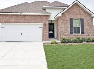 2745 Louis Cir, Crestview, FL 32536