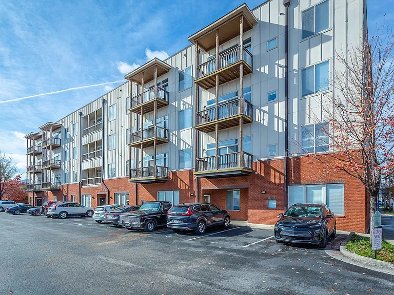 Southside Flats | Modern Apartments in Chattanooga's Southside District — Photo 37