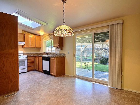 5th image of 3808 61st Street Ct NW