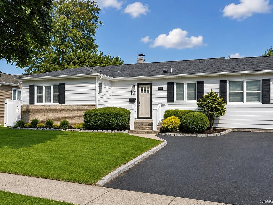 1st image of 12 Lillian Lane