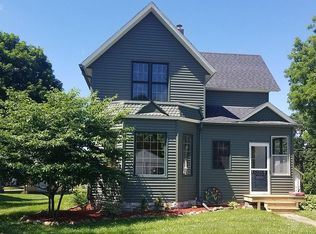 211 Bench St SW, Chatfield, MN 55923