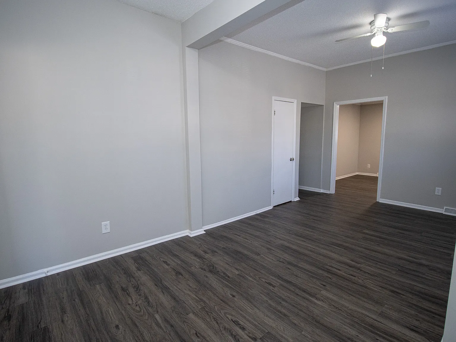 2 bed, 920 sqft, $1,725 — Photo 3