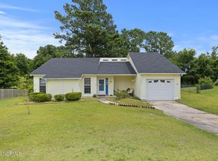 2435 Saddleridge Dr, Midway Park, NC 28544