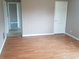 6221 Commodore Dr, Indianapolis, IN 46219