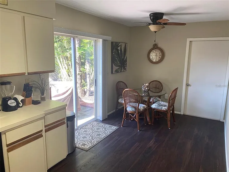 5712 34th Ct W — Photo 10