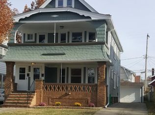 1615 Bunts Rd, Lakewood, OH 44107