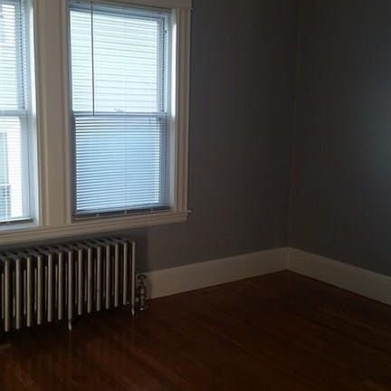 3rd image of 8 Cleveland St #2