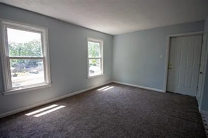 1510 SE Riverside Dr — Photo 35