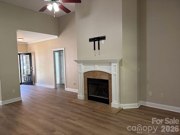 4th image of 2148 Brookberry Ln