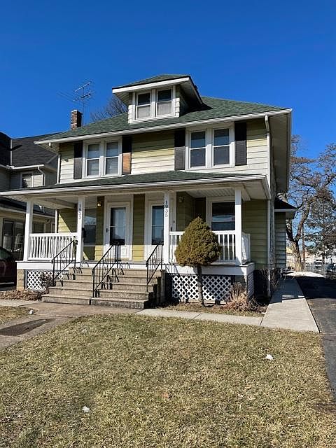 1st image of 1935 E 31st St