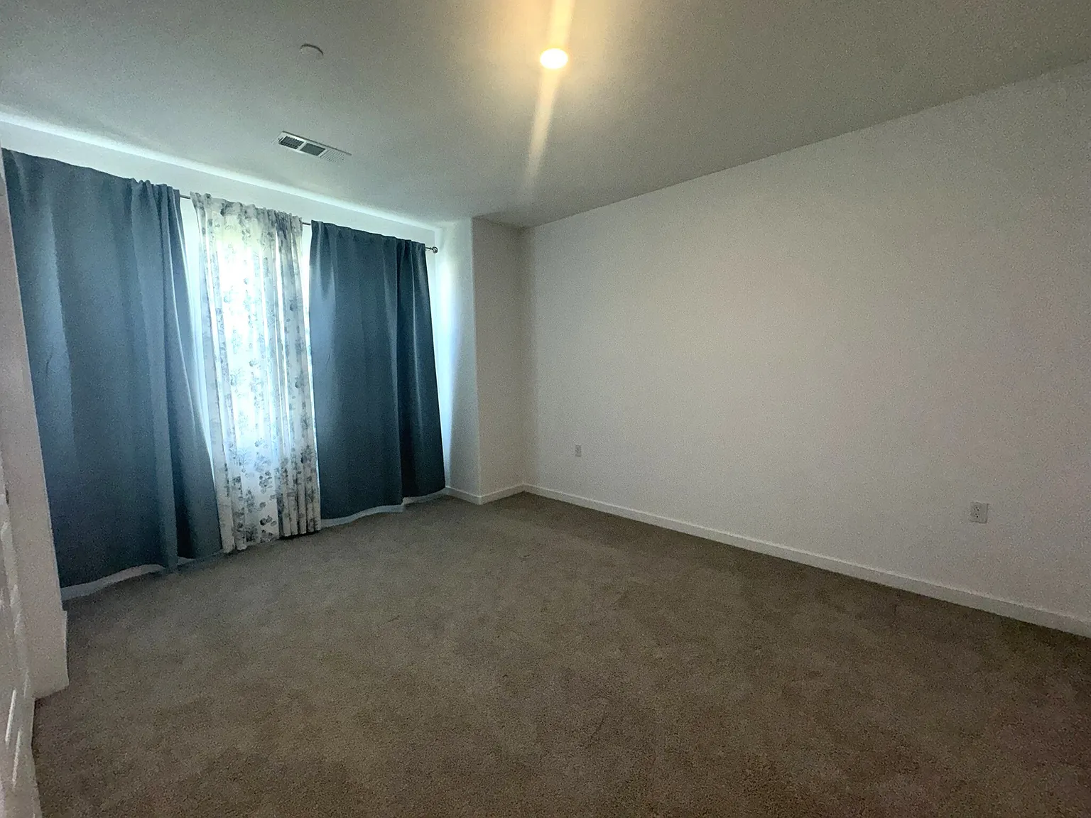 1083 Traverse Drive - 1 — Photo 2