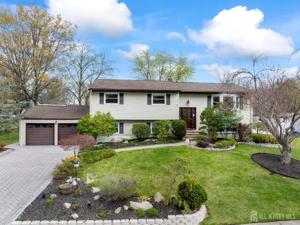 22 Marlow Rd, East Brunswick, NJ 08816