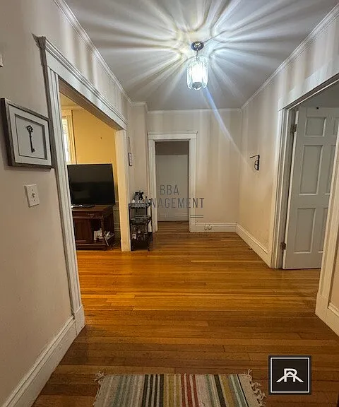 96 Strathmore Rd #2 — Photo 17