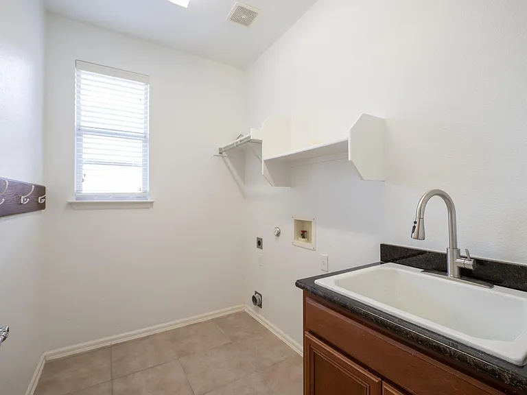 572 Big Meadow Rd — Photo 21