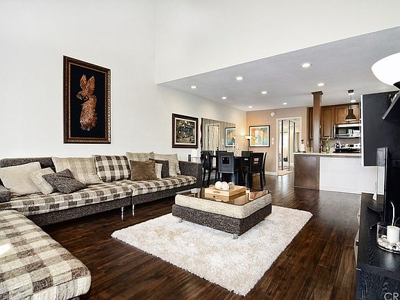 3rd image of 23401 Park Sorrento Unit 54