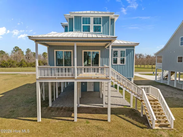 3204 Whichards Beach Rd, Chocowinity, NC 27817