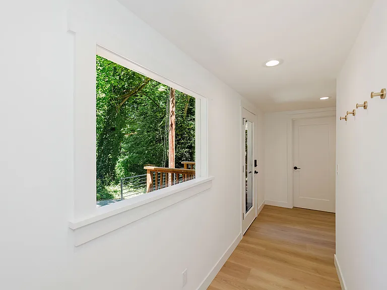 1520 Morgan Rd NW — Photo 8