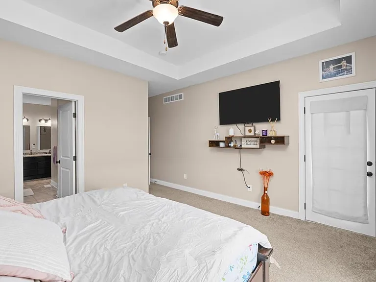 67 Cobblestone Ln — Photo 31