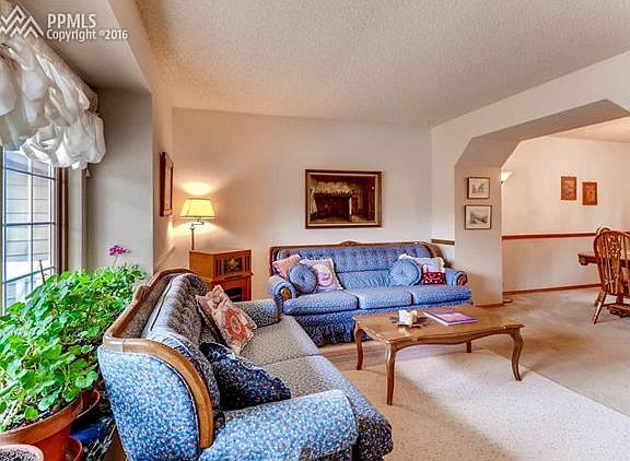 4th image of 7660 Dawnview Ct