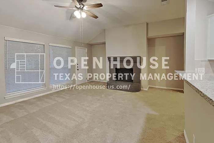 6213 Lennox Ln — Photo 5