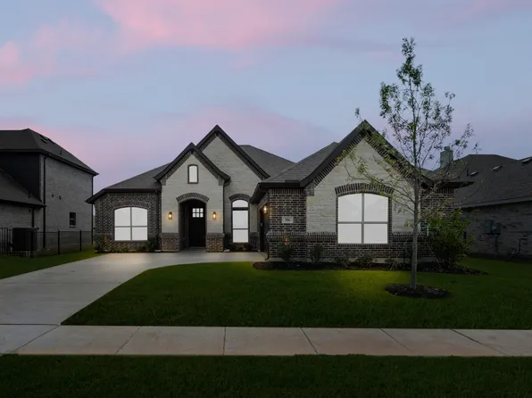 316 Bowrider Ln, Granbury, TX 76049