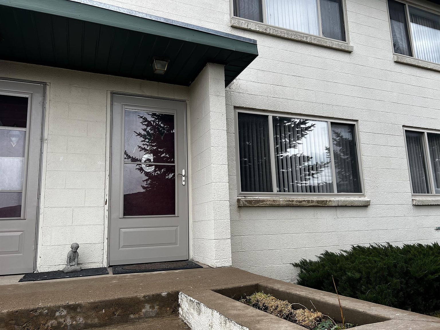 218 W Walnut St C, Rawlins, WY 82301 Zillow