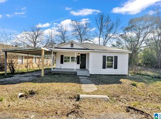 1010 Fairview Aly, Gadsden, AL 35904