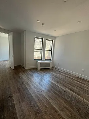 Rented by BRICK & GALO REALTY CORP | media 6