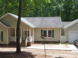 964 Pumping Station Rd, Sanford, NC 27330