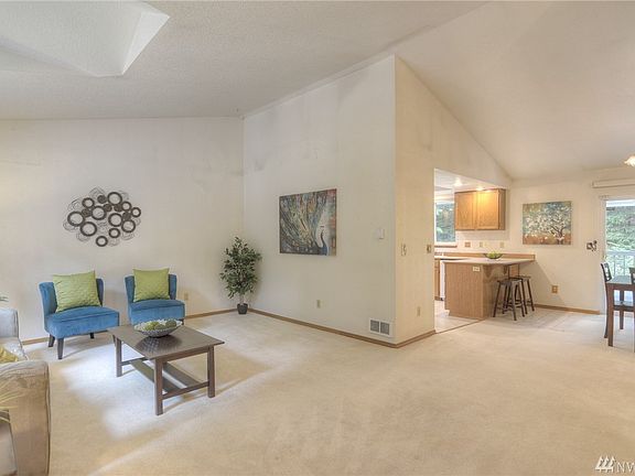 5th image of 6188 Knight Dr SE