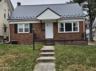 908 26th Ave, Altoona, PA 16601