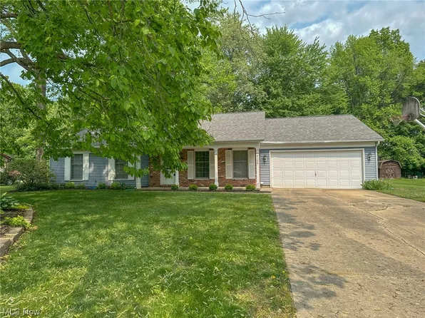 4388 Oakbrook Dr, Perry, OH 44081