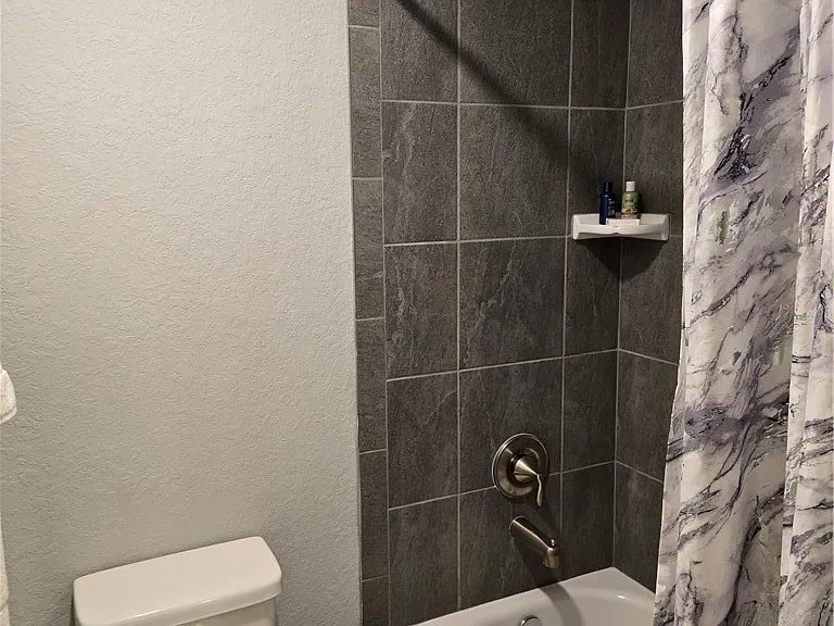 13 Whitewood Ct — Photo 24