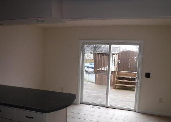 5th image of 4346 Zander Dr