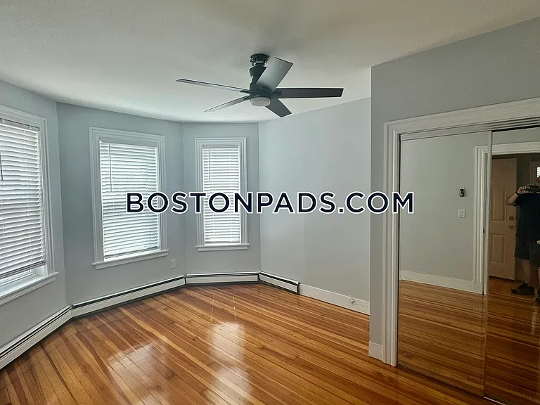 24 Farrington Ave #1 — Photo 8