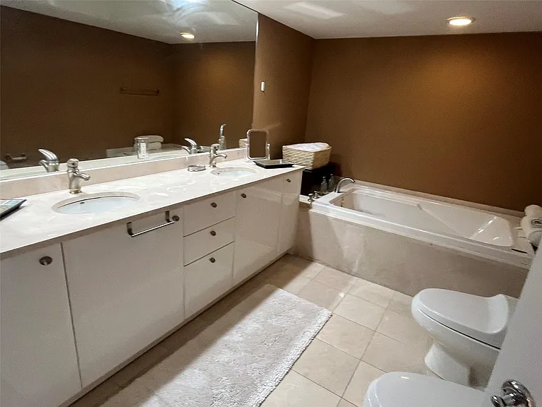 16500 Collins Ave #2052 — Photo 23