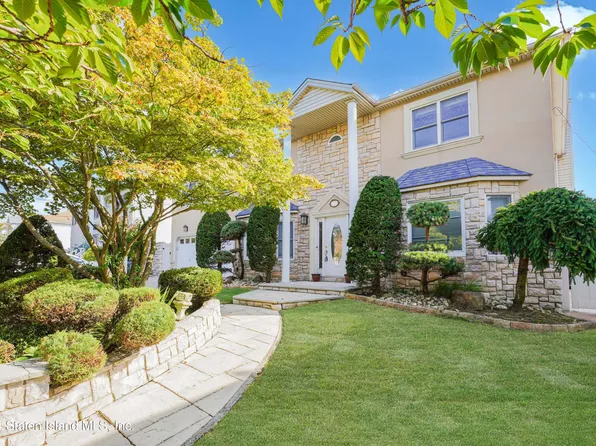 611 Yetman Ave, Staten Island, NY 10307