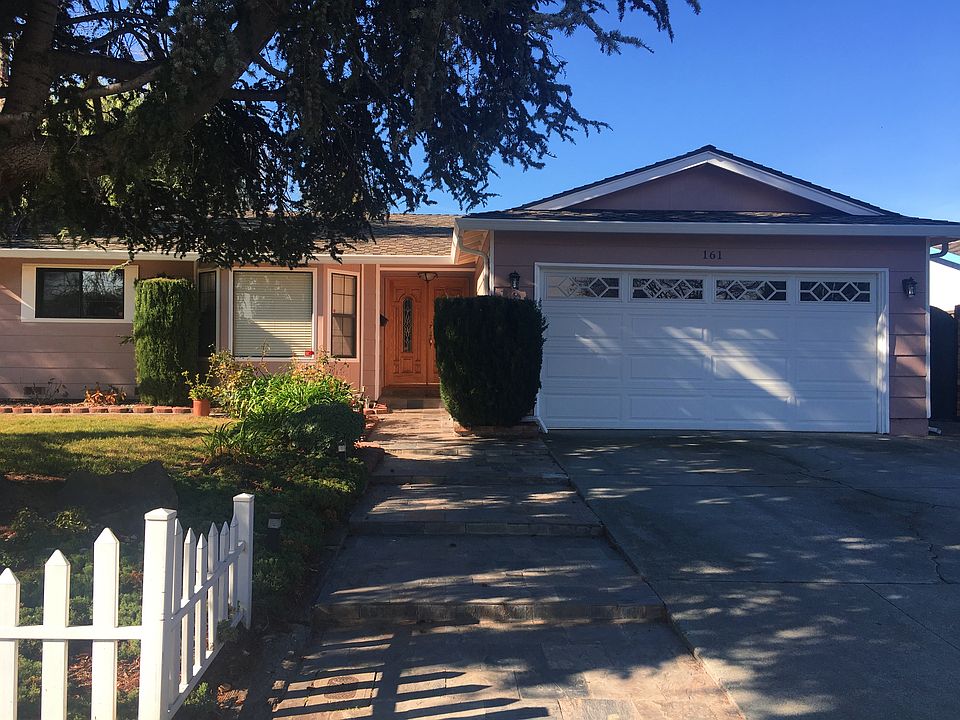 1st image of 161 Leota Ave