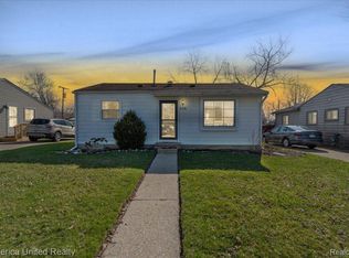 339 Dakota St, Ypsilanti, MI 48198