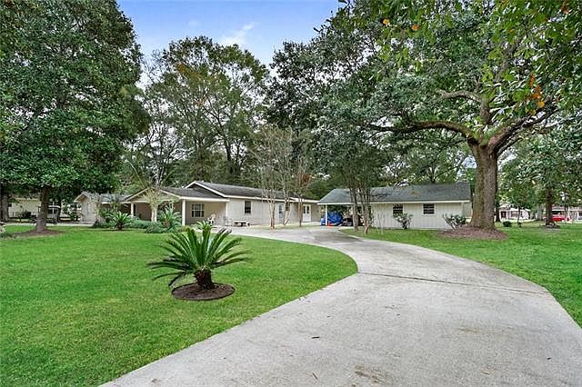 1st image of 39570 Pecan Dr