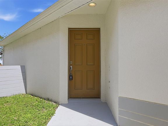 5th image of 15187 Harrowgate Way