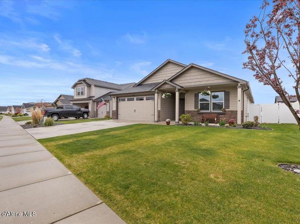 6559 W Irish Cir, Rathdrum, ID 83858